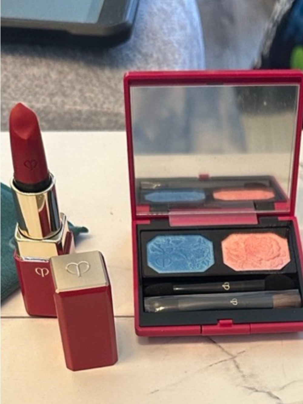 CLE DE PEAU LIMITED EDITION SUNRISE IN GARDEN